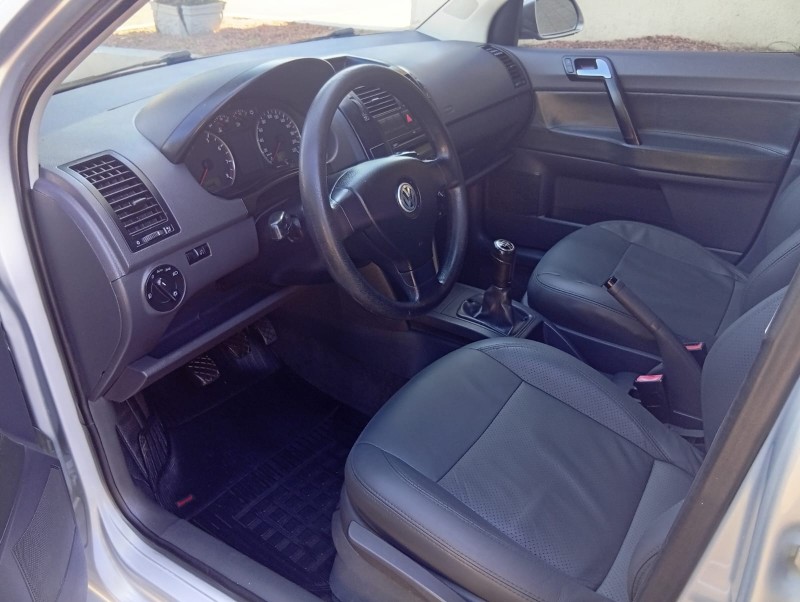 VOLKSWAGEN POLO SEDAN 1.6 2011/2011 ALTERNATIVA VEÍCULOS LAJEADO / Carros no Vale