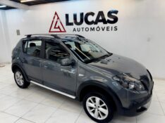 RENAULT SANDERO STEPWAY 1.6 2014/2014 LUCAS AUTOMÓVEIS BOM RETIRO DO SUL / Carros no Vale