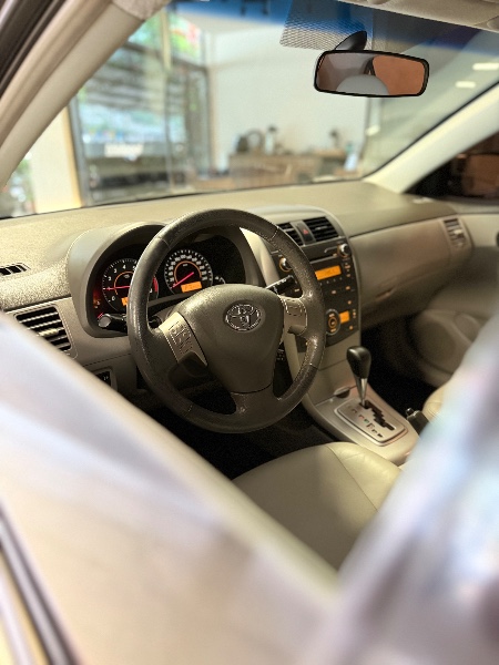 TOYOTA COROLLA 1.8 XEI 16V FLEX 4P AUTOMÁTICO 2009/2010 MALAGGI VEÍCULOS ENCANTADO / Carros no Vale