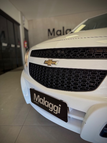 CHEVROLET MONTANA 1.4 LS 8V FLEX 2P MANUAL 2014/2015 MALAGGI VEÍCULOS ENCANTADO / Carros no Vale