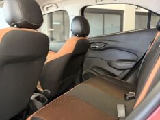 CHEVROLET ONIX 1.4 MPFI ACTIV 8V FLEX 4P AUTOMÁTICO 2017/2018 MALAGGI VEÍCULOS ENCANTADO / Carros no Vale