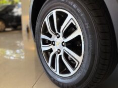 CHEVROLET ONIX 1.4 MPFI ACTIV 8V FLEX 4P AUTOMÁTICO 2017/2018 MALAGGI VEÍCULOS ENCANTADO / Carros no Vale