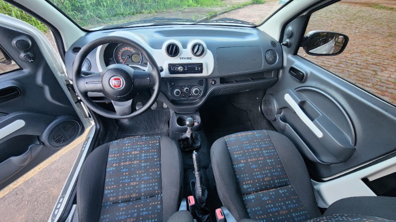 FIAT UNO VIVACE 1.0 2013/2014 FERNANDO AUTOMÓVEIS | REVENDA DE CARROS ARROIO DO MEIO ARROIO DO MEIO / Carros no Vale