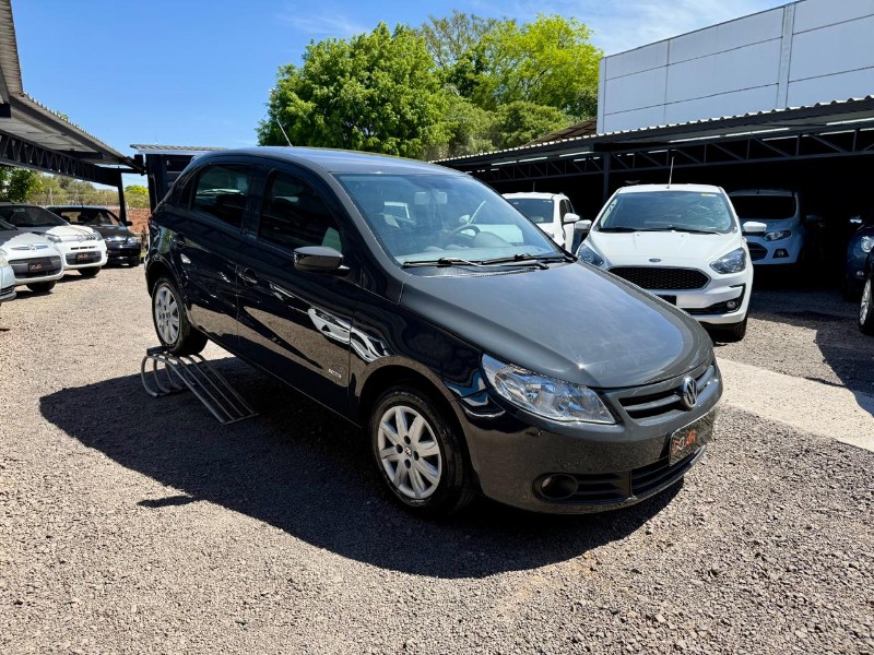 VOLKSWAGEN GOL G5 1.0 TREND 2010/2010 AR MULTIMARCAS VENÂNCIO AIRES / Carros no Vale