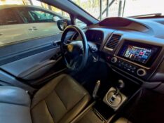 HONDA CIVIC 1.8 LXS 16V 2007/2007 CRUZEIRO MULTIMARCAS CRUZEIRO DO SUL / Carros no Vale