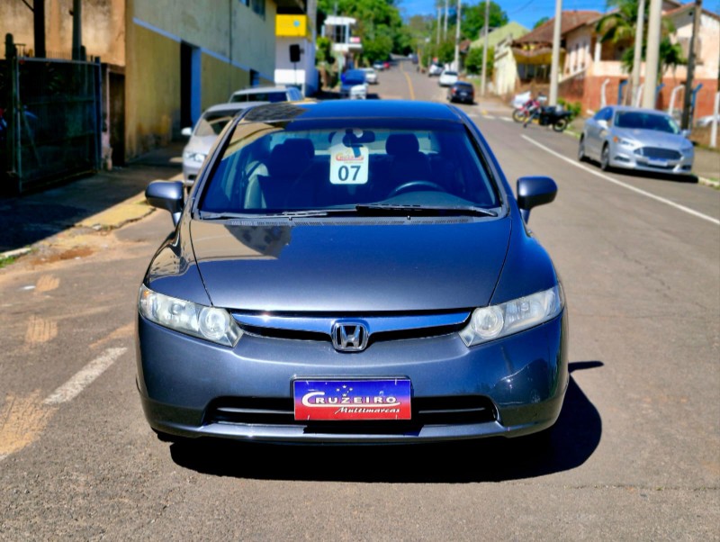 HONDA CIVIC 1.8 LXS 16V 2007/2007 CRUZEIRO MULTIMARCAS CRUZEIRO DO SUL / Carros no Vale