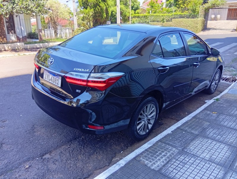 TOYOTA COROLLA 1.8 GLI UPPER 2018/2018 ALTERNATIVA VEÍCULOS LAJEADO / Carros no Vale