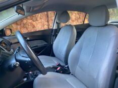 HYUNDAI HB20 SEDAN COMFORT 1.6 2014/2015 ESTAÇÃO DO CARRO ESTRELA / Carros no Vale