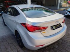 HYUNDAI ELANTRA 2.0 GLS /2015 CHIMA VEÍCULOS VENÂNCIO AIRES / Carros no Vale
