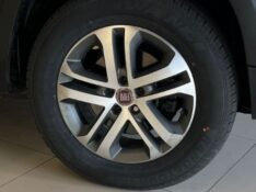 FIAT TORO FREEDOM 2.4 16V 2017/2017 JM AUTOMÓVEIS VENÂNCIO AIRES / Carros no Vale