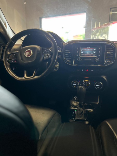 FIAT TORO FREEDOM 2.4 16V 2017/2017 JM AUTOMÓVEIS VENÂNCIO AIRES / Carros no Vale
