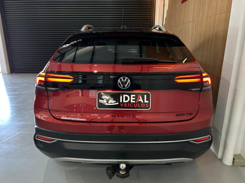 VOLKSWAGEN NIVUS HIGHLINE TSI /2021 IDEAL VEÍCULOS LAJEADO / Carros no Vale