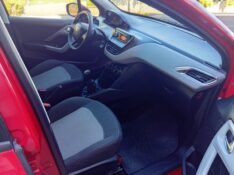 PEUGEOT 208 ACTIVE 1.5 2014/2015 ALTERNATIVA VEÍCULOS LAJEADO / Carros no Vale