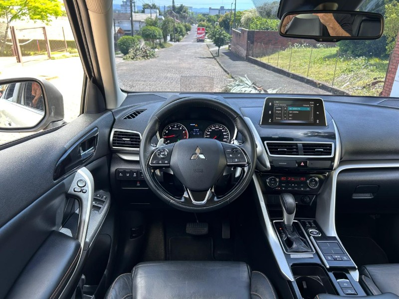 MITSUBISHI ECLIPSE CROSS HPE-S SPORT 1.5 TURBO / TOP DE LINHA 2022/2022 LS MULTIMARCAS VENÂNCIO AIRES / Carros no Vale MITSUBISHI ECLIPSE CROSS HPE-S SPORT 1.5 TURBO / TOP DE LINHA 2022/2022 LS MULTIMARCAS VENÂNCIO AIRES / Carros no Vale