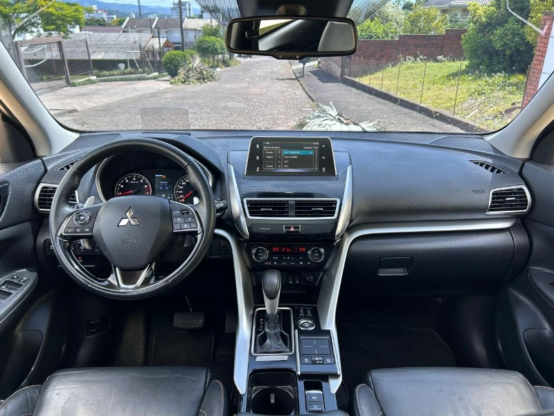 MITSUBISHI ECLIPSE CROSS HPE-S SPORT 1.5 TURBO / TOP DE LINHA 2022/2022 LS MULTIMARCAS VENÂNCIO AIRES / Carros no Vale MITSUBISHI ECLIPSE CROSS HPE-S SPORT 1.5 TURBO / TOP DE LINHA 2022/2022 LS MULTIMARCAS VENÂNCIO AIRES / Carros no Vale