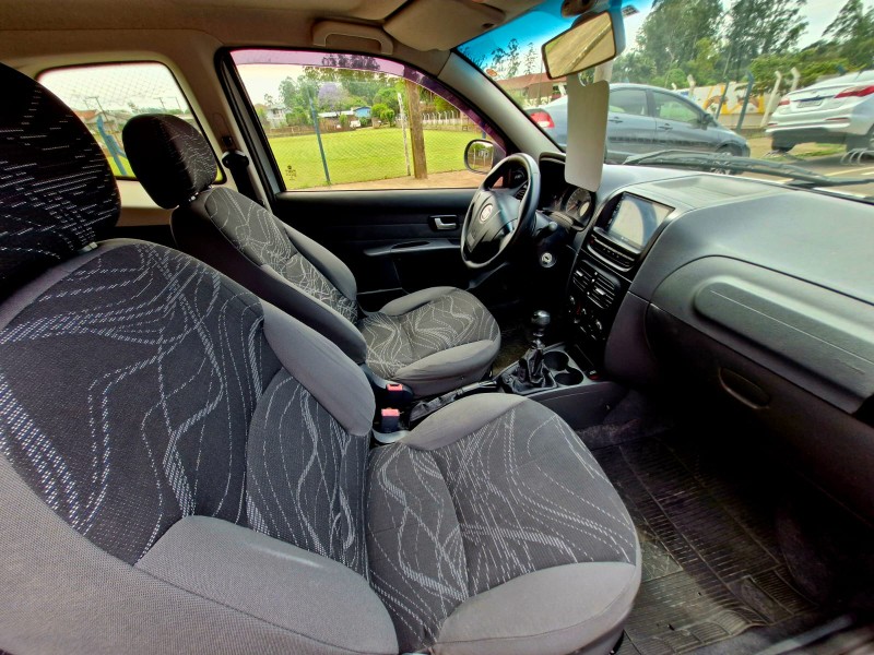 FIAT STRADA 1.4 MPI HARD WORKING CD 8V FLEX 3P MANUAL 2014/2015 CRUZEIRO MULTIMARCAS CRUZEIRO DO SUL / Carros no Vale