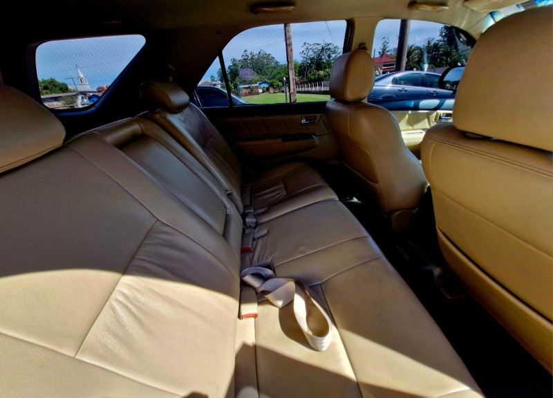 TOYOTA HILUX 3.0 SRV 4X4 CD 16V TURBO INTERCOOLER 2014/2014 CRUZEIRO MULTIMARCAS CRUZEIRO DO SUL / Carros no Vale