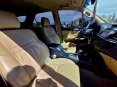 TOYOTA HILUX 3.0 SRV 4X4 CD 16V TURBO INTERCOOLER 2014/2014 CRUZEIRO MULTIMARCAS CRUZEIRO DO SUL / Carros no Vale