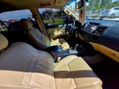 TOYOTA HILUX 3.0 SRV 4X4 CD 16V TURBO INTERCOOLER 2014/2014 CRUZEIRO MULTIMARCAS CRUZEIRO DO SUL / Carros no Vale