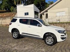 CHEVROLET TRAILBLAZER 2.8 LTZ 4X4 16V TURBO DIESEL 4P AUTOMÁTICO 2019/2019 BOSCO AUTOMÓVEIS GUAPORÉ / Carros no Vale
