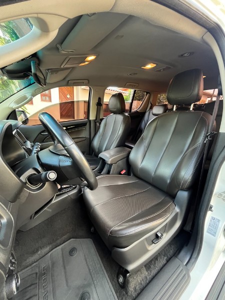 CHEVROLET TRAILBLAZER 2.8 LTZ 4X4 16V TURBO DIESEL 4P AUTOMÁTICO 2019/2019 BOSCO AUTOMÓVEIS GUAPORÉ / Carros no Vale CHEVROLET TRAILBLAZER 2.8 LTZ 4X4 16V TURBO DIESEL 4P AUTOMÁTICO 2019/2019 BOSCO AUTOMÓVEIS GUAPORÉ / Carros no Vale
