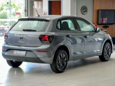 VOLKSWAGEN POLO 1.0 MPI TRACK 2024/2024 JOÃO CARROS MULTIMARCAS GUAPORÉ / Carros no Vale