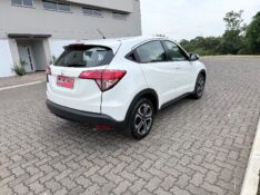 HONDA HR-V 1.8 16V FLEX LX 4P AUTOMÁTICO 2016/2016 ELY AUTOMÓVEIS LAJEADO / Carros no Vale