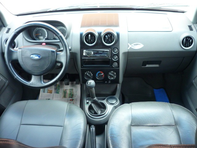 FORD ECOSPORT 1.6 XLT 8V 2005/2005 PREMIUM AUTOMÓVEIS ARROIO DO MEIO / Carros no Vale