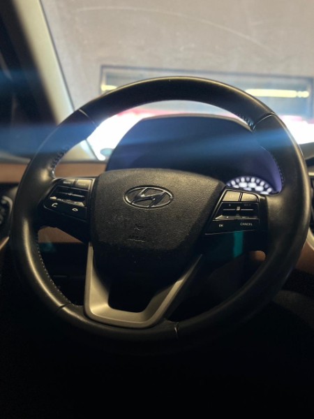 HYUNDAI CRETA PRESTIGE 2.0 2017/2017 JM AUTOMÓVEIS VENÂNCIO AIRES / Carros no Vale