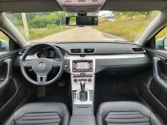 VOLKSWAGEN PASSAT VARIANT 2.0 TSI DSG 2013/2014 TS VEÍCULOS ANTA GORDA / Carros no Vale