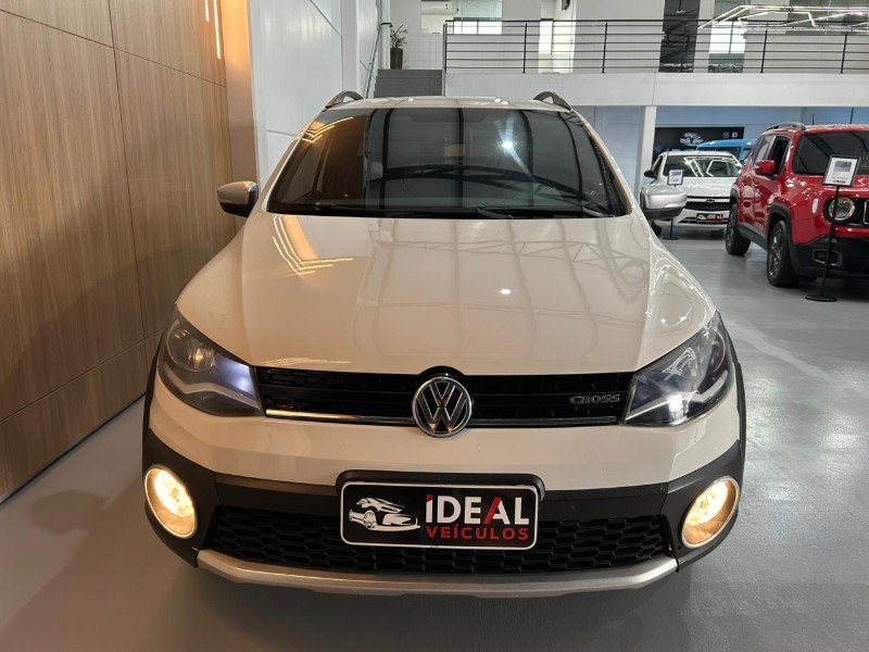 VOLKSWAGEN SAVEIRO 1.6 CE CROSS 2014/2014 IDEAL VEÍCULOS LAJEADO / Carros no Vale
