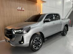 TOYOTA HILUX 2.8 SRX 4X4 CD 16V DIESEL 4P AUTOMÁTICO 2023/2023 IDEAL VEÍCULOS LAJEADO / Carros no Vale