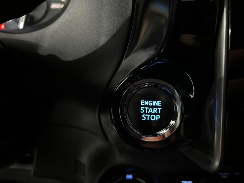 TOYOTA HILUX 2.8 SRX 4X4 CD 16V DIESEL 4P AUTOMÁTICO 2023/2023 IDEAL VEÍCULOS LAJEADO / Carros no Vale