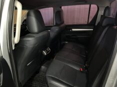 TOYOTA HILUX 2.8 SRX 4X4 CD 16V DIESEL 4P AUTOMÁTICO 2023/2023 IDEAL VEÍCULOS LAJEADO / Carros no Vale