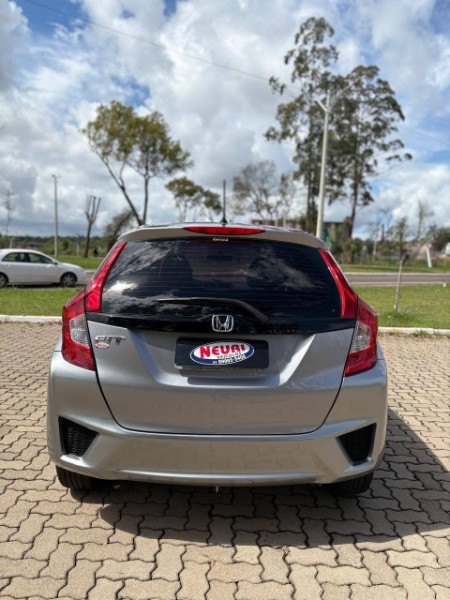 HONDA FIT 1.5 LX 16V /2015 NEURI VEÍCULOS LAJEADO / Carros no Vale