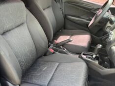 HONDA FIT 1.5 LX 16V /2015 NEURI VEÍCULOS LAJEADO / Carros no Vale