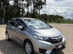 HONDA FIT 1.5 LX 16V FLEX 4P AUTOMÁTICO /2015 NEURI VEÍCULOS LAJEADO / Carros no Vale