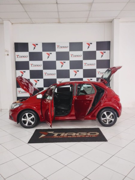 CHEVROLET ONIX 1.4 LTZ 2019/2019 TIAGO AUTOMÓVEIS VENÂNCIO AIRES / Carros no Vale