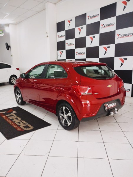 CHEVROLET ONIX 1.4 LTZ 2019/2019 TIAGO AUTOMÓVEIS VENÂNCIO AIRES / Carros no Vale