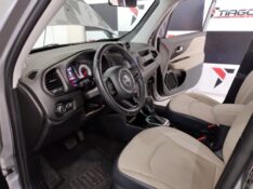 JEEP RENEGADE 1.8 16V NIGHT EAGLE 4X2 2021/2021 TIAGO AUTOMÓVEIS VENÂNCIO AIRES / Carros no Vale