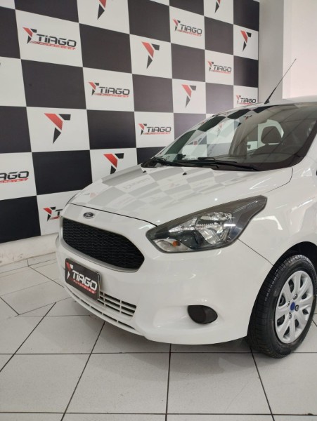 FORD KA 1.0 SE PLUS 2018/2018 TIAGO AUTOMÓVEIS VENÂNCIO AIRES / Carros no Vale