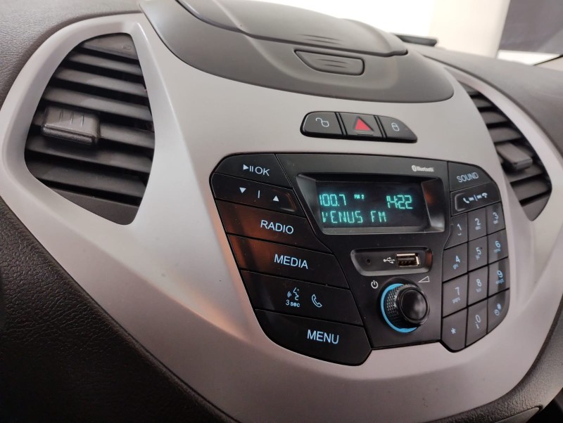 FORD KA 1.0 SE PLUS 2018/2018 TIAGO AUTOMÓVEIS VENÂNCIO AIRES / Carros no Vale