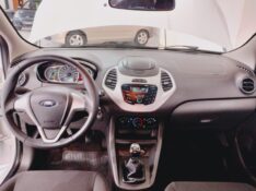 FORD KA 1.0 SE PLUS 2018/2018 TIAGO AUTOMÓVEIS VENÂNCIO AIRES / Carros no Vale