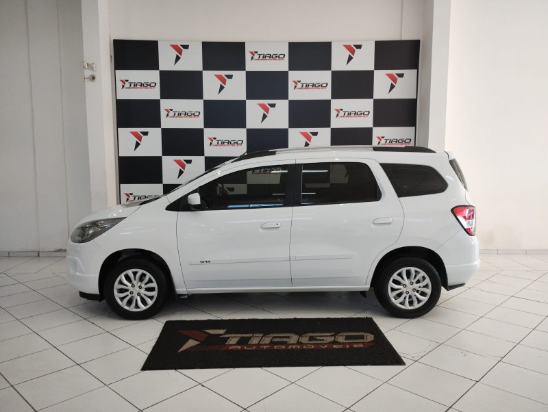 CHEVROLET SPIN 1.8 LTZ 2018/2018 TIAGO AUTOMÓVEIS VENÂNCIO AIRES / Carros no Vale