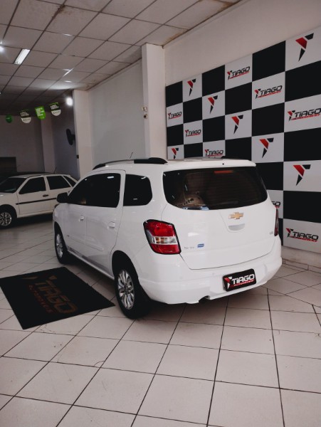CHEVROLET SPIN 1.8 LTZ 2018/2018 TIAGO AUTOMÓVEIS VENÂNCIO AIRES / Carros no Vale