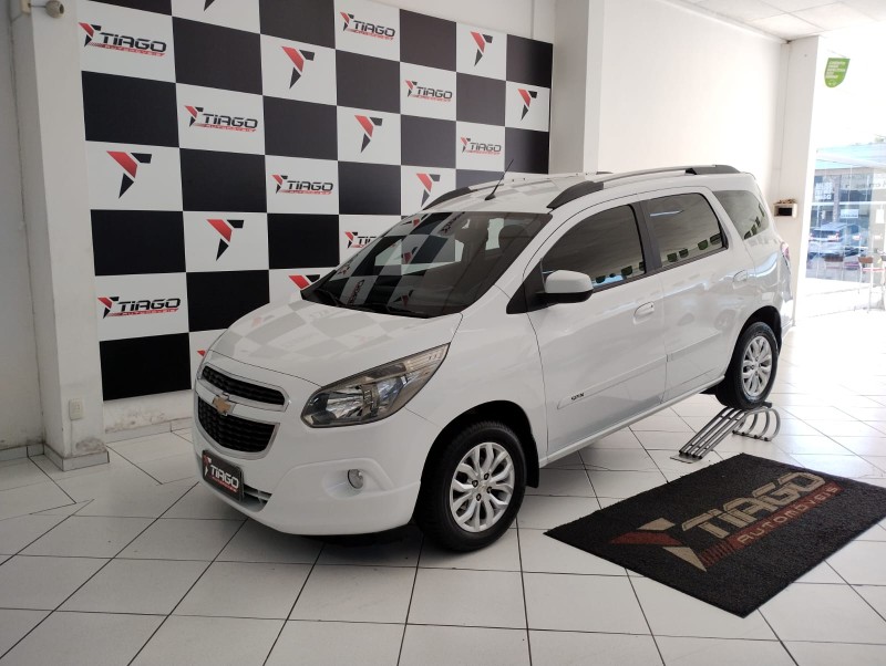 CHEVROLET SPIN 1.8 LTZ 2018/2018 TIAGO AUTOMÓVEIS VENÂNCIO AIRES / Carros no Vale
