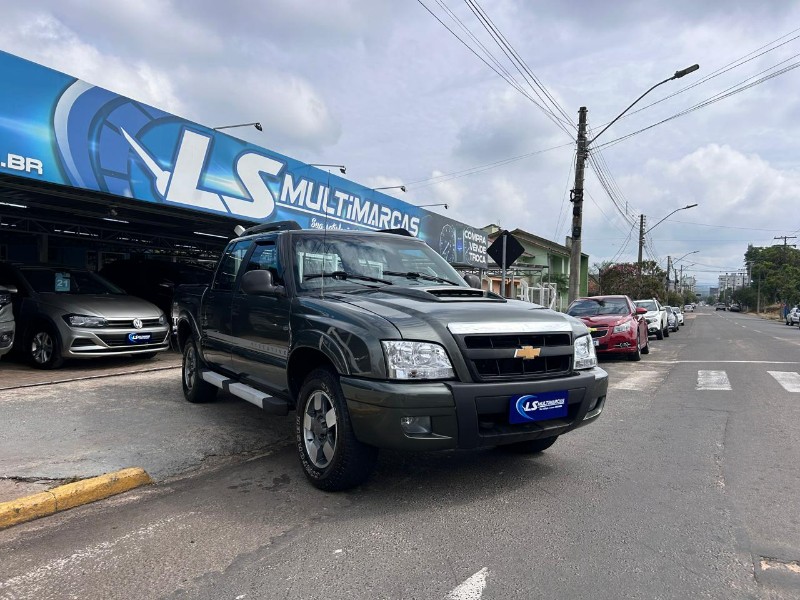 CHEVROLET S10 PICK-UP EXEC. 2.8 4X4 CD TB INT.DIES 2011/2011 LS MULTIMARCAS VENÂNCIO AIRES / Carros no Vale CHEVROLET S10 PICK-UP EXEC. 2.8 4X4 CD TB INT.DIES 2011/2011 LS MULTIMARCAS VENÂNCIO AIRES / Carros no Vale