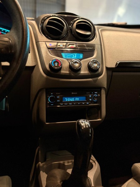 CHEVROLET AGILE 1.4 LT 8V 2011/2012 JM AUTOMÓVEIS VENÂNCIO AIRES / Carros no Vale