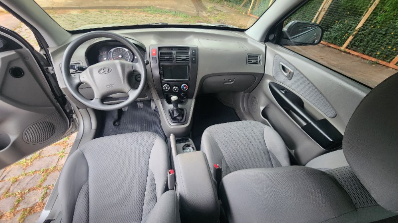 HYUNDAI TUCSON 2.0 GL 2WD 16V 2009/2010 FERNANDO AUTOMÓVEIS | REVENDA DE CARROS ARROIO DO MEIO ARROIO DO MEIO / Carros no Vale