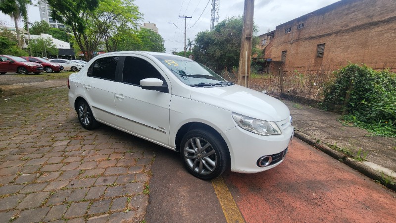 VOLKSWAGEN VOYAGE 1.6 2012/2013 FERNANDO AUTOMÓVEIS | REVENDA DE CARROS ARROIO DO MEIO ARROIO DO MEIO / Carros no Vale
